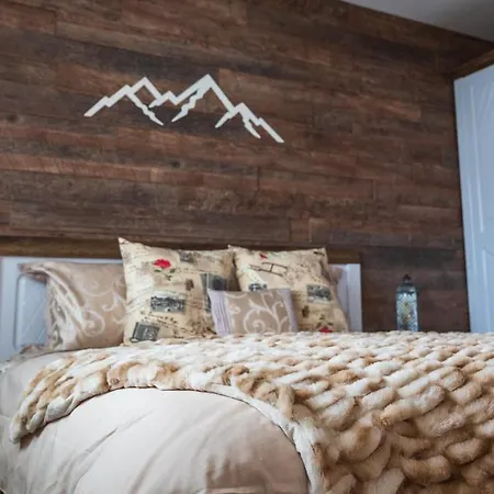 House Proctor Sztojkite