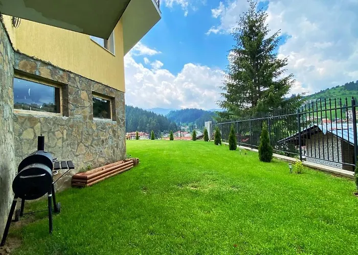 Apartment House Proctor