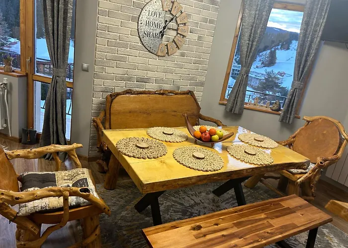 Apartment House Proctor Stoykite